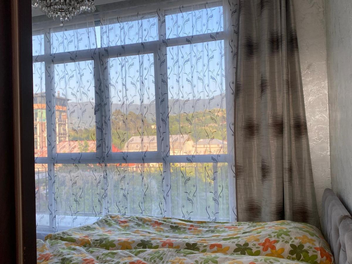 Merab House Batumi Esterno foto