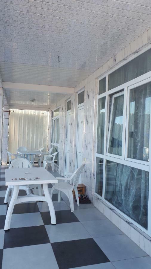 Merab House Batumi Esterno foto